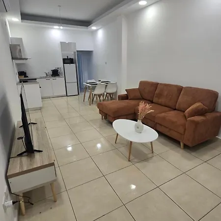 Maestro Ermou Apartman *