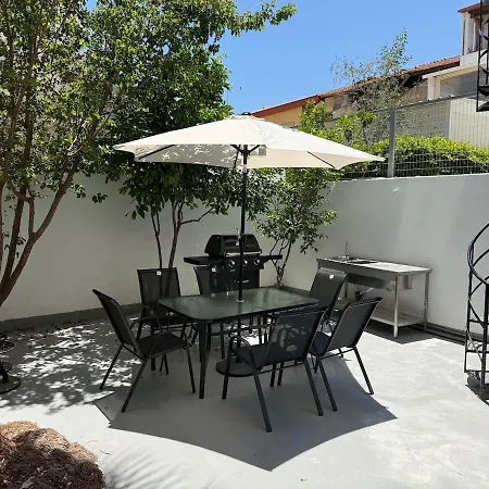Maestro Ermou